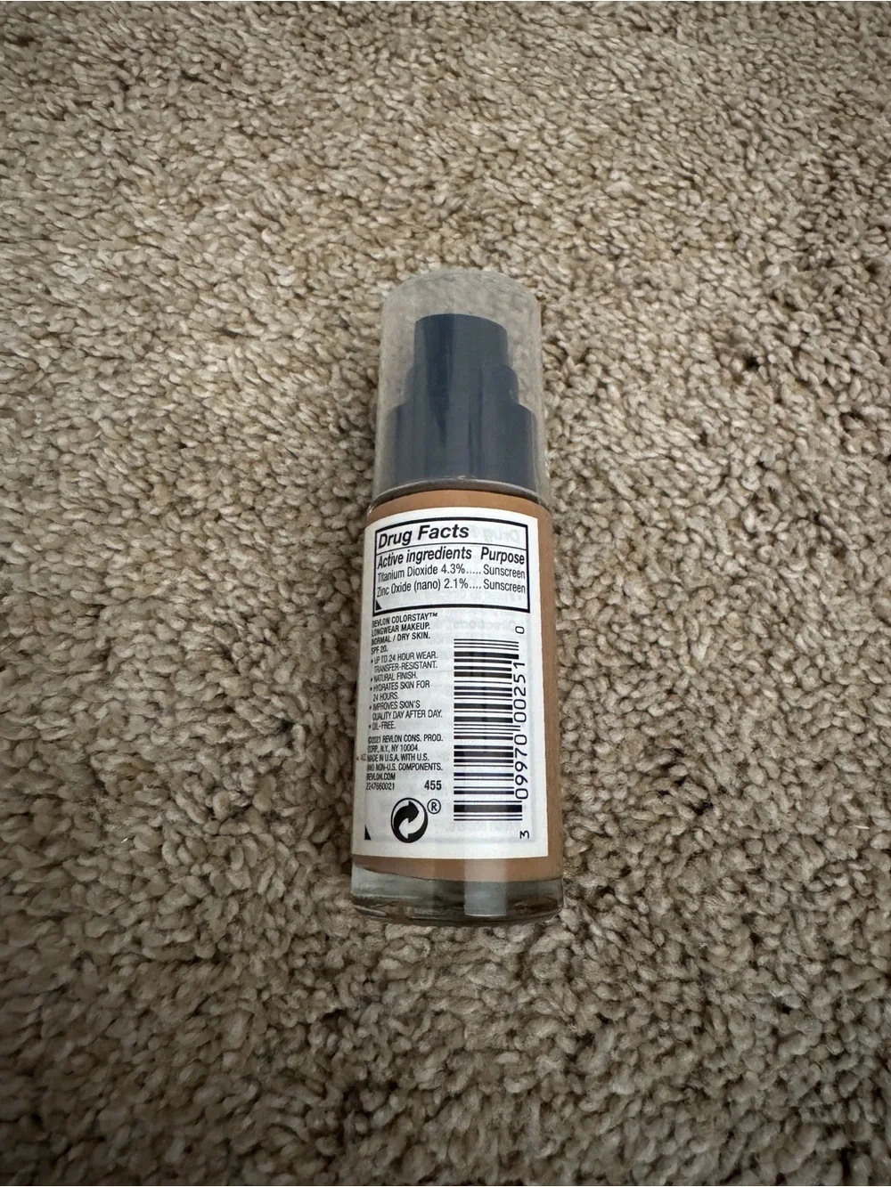 Revlon ColorStay Longwear Makeup for Normal/Dry Skin in shade 455 Honey Beige
